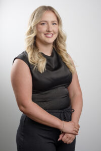 Anna McGovern 120